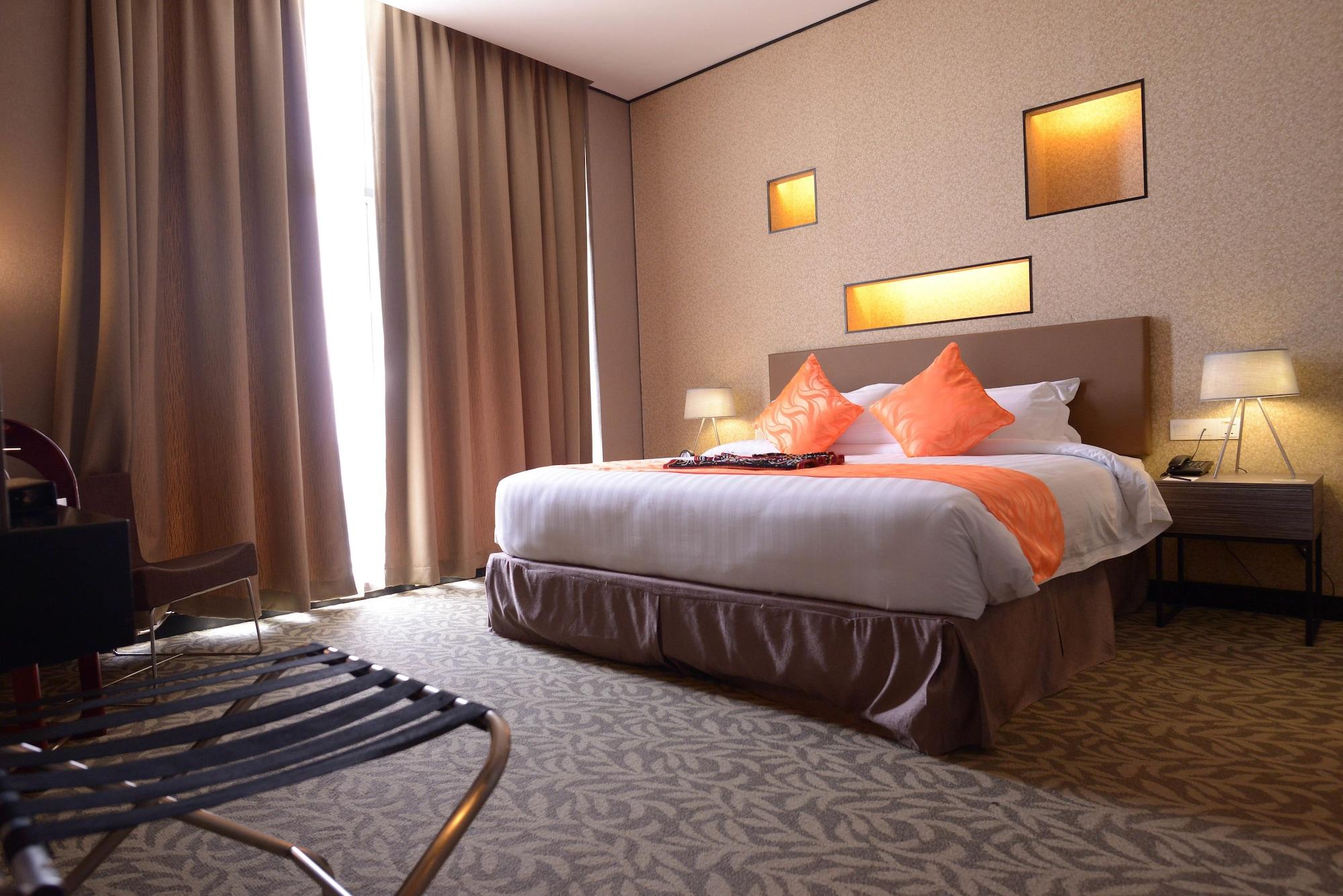 Grand Alora Hotel Alor Setar Esterno foto