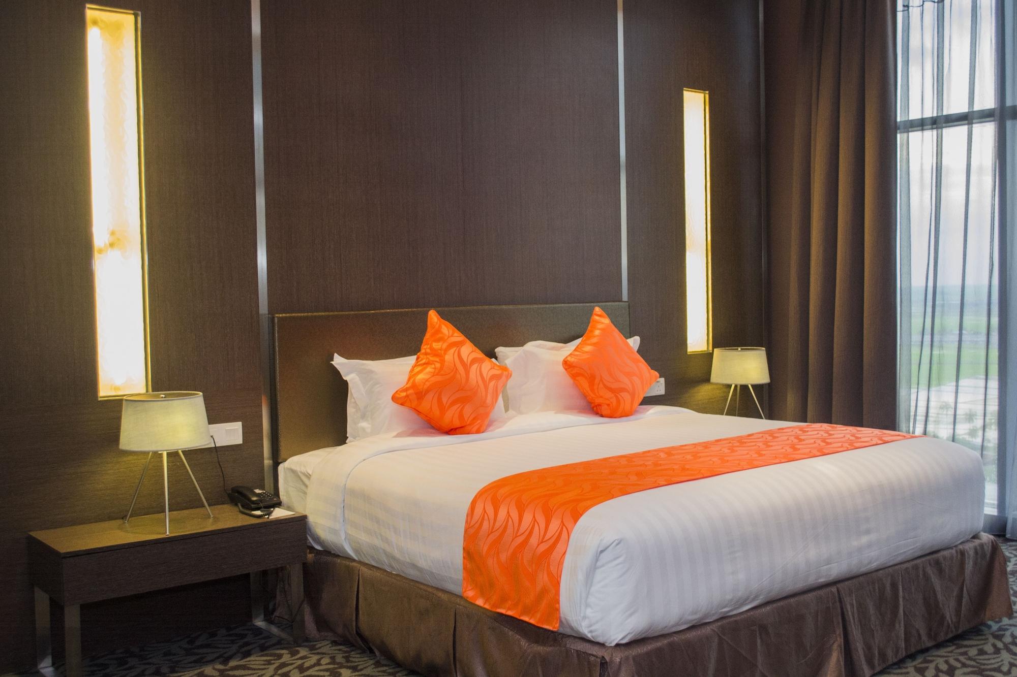 Grand Alora Hotel Alor Setar Esterno foto