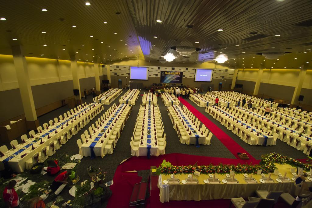 Grand Alora Hotel Alor Setar Esterno foto