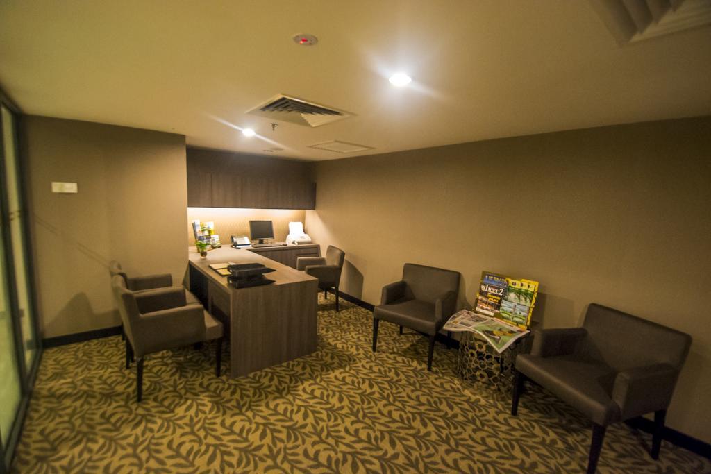 Grand Alora Hotel Alor Setar Esterno foto